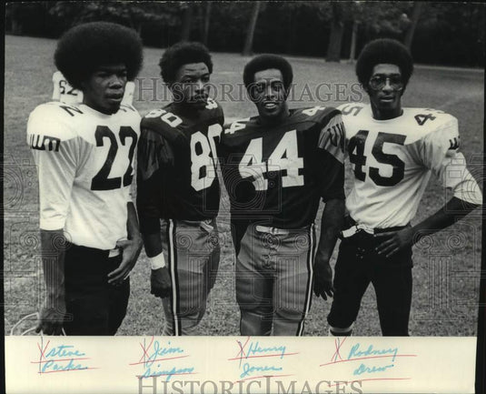1975 Press Photo University of Wisconsin Football Players - mjc33797 - Historic Images
