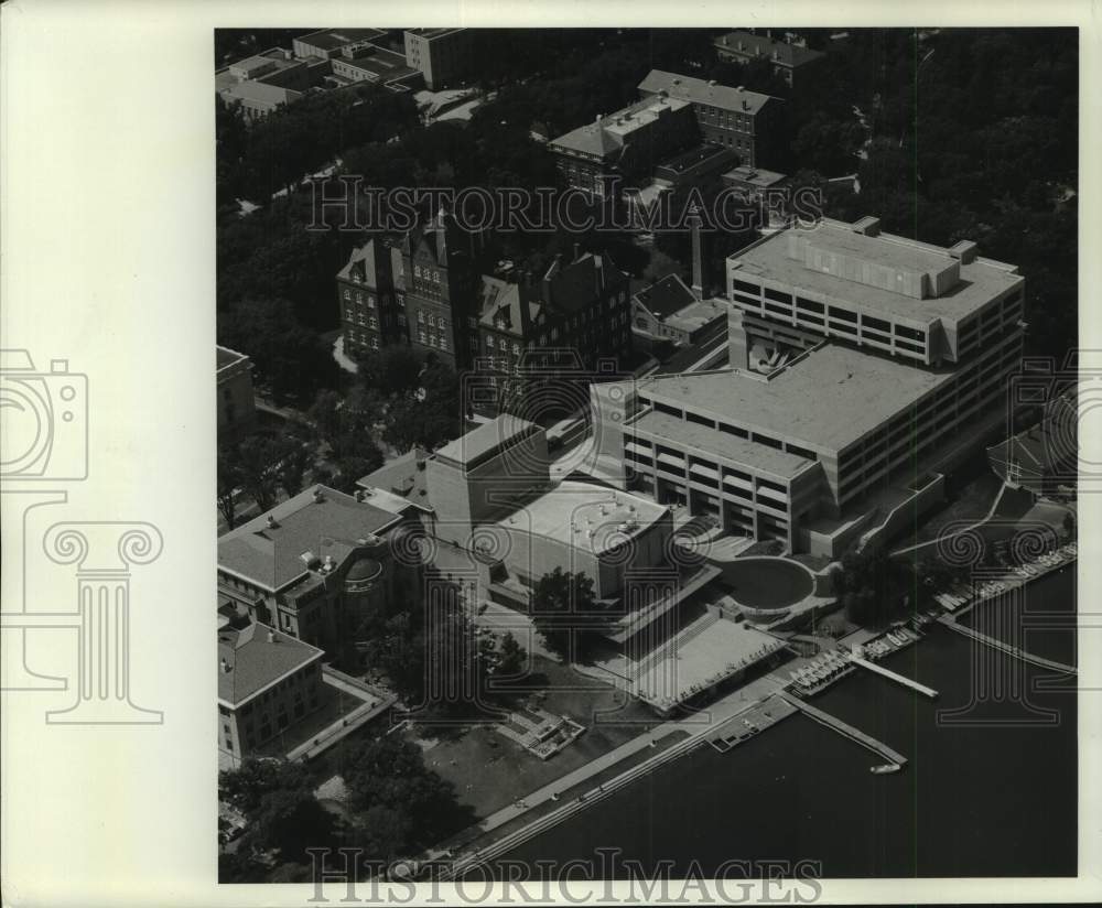 1971 Press Photo Aerial view University of Wisconsin-Madison-Library - mjc33888-Historic Images
