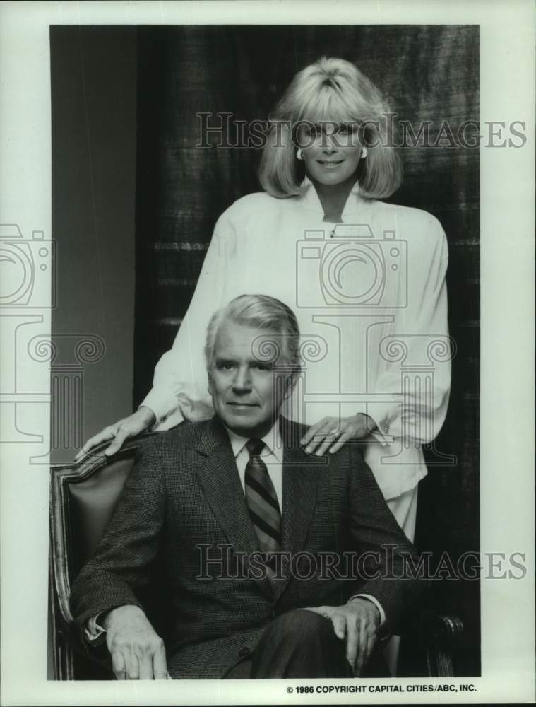 1986 Press Photo Linda Evans and John Forsythe in Dynasty - mjc33962 - Historic Images