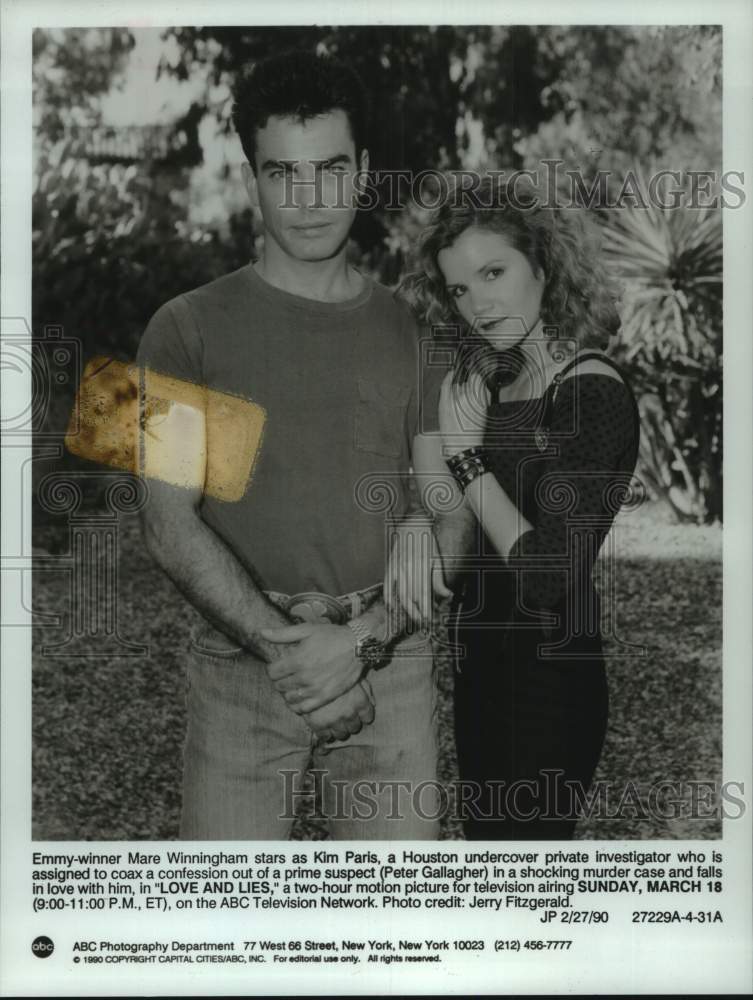 1990 Press Photo Mare Winningham &amp; Peter Gallagher in &quot;Love And Lies&quot; - Historic Images