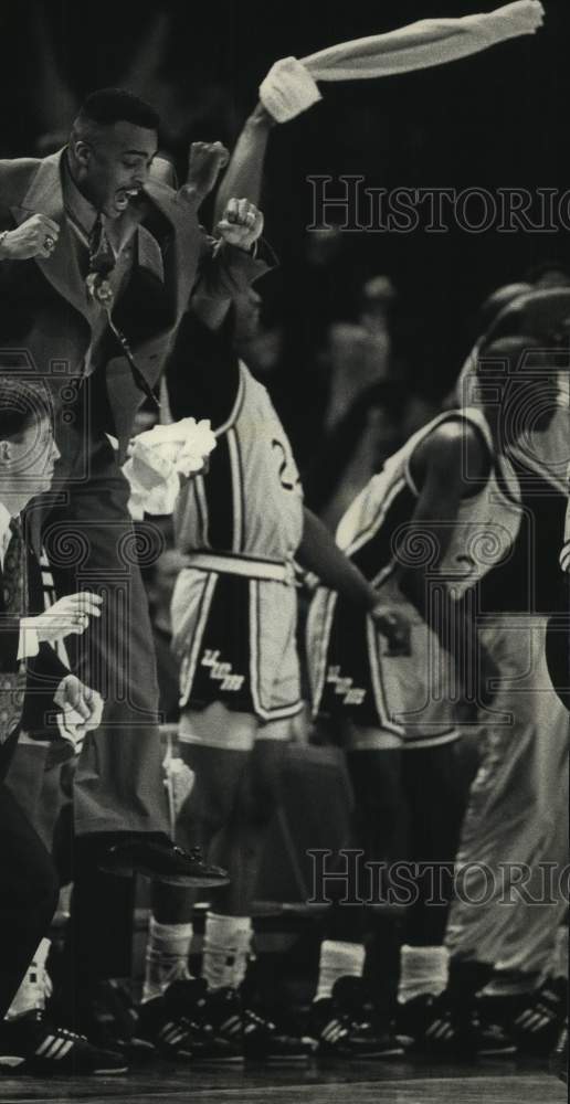 1993 Press Photo University of Wisconsin-Milwaukee's assistant coach Ron Hunter - Historic Images