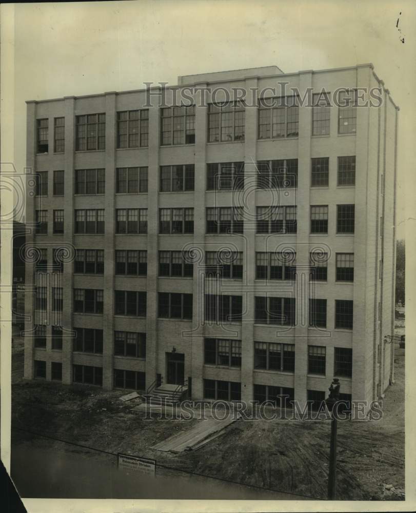 1928, University of Wisconsin Milwaukee Building - mjc34287 - Historic Images