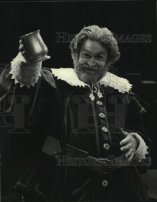 1987 Press Photo Michael Duncan as Falstaff in "The Merry Wives of Windsor" - Historic Images