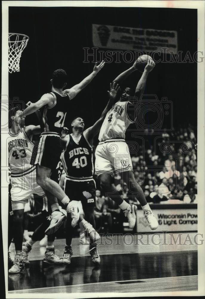 1992 Press Photo Wisconsin University-Madison Basketball player Brian Kelley - Historic Images