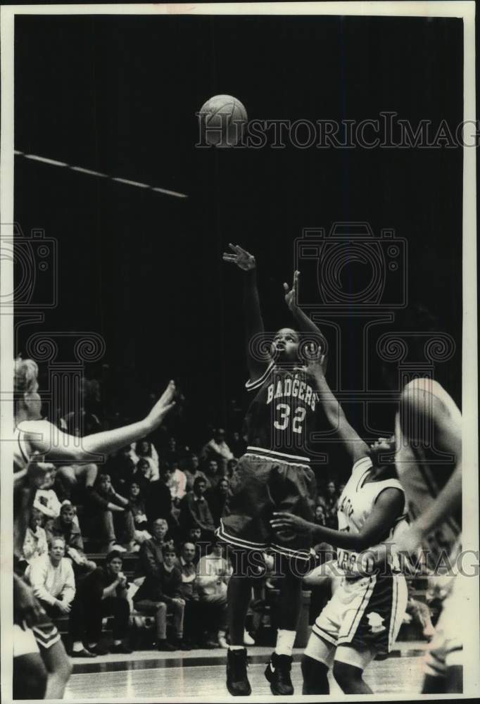 1992 Press Photo Wisconsin University-Madison Basketball player Sharon Johnson - Historic Images