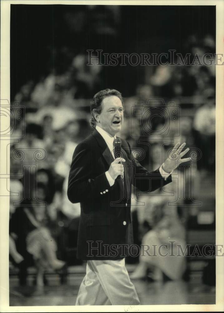 1992 Press Photo Al McGuire, Basketball Coach for Marquette University - Historic Images