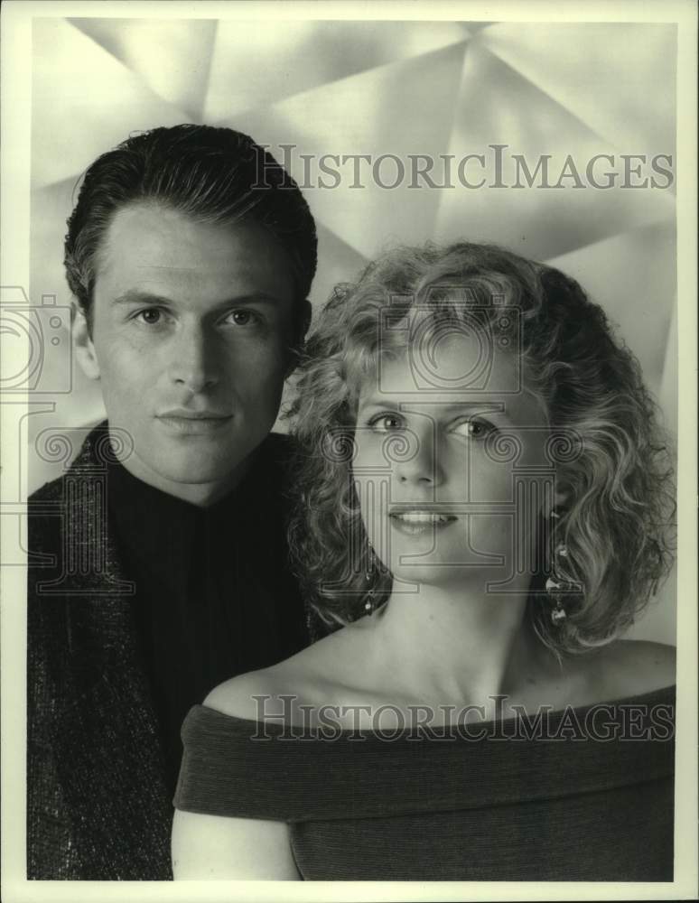 1988 Press Photo Timothy Daly &amp; Eve Gordon in &quot;Almost Grown&quot; - Historic Images