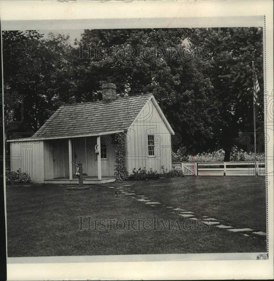 1964, Birth house of President Herbert Hoover, West Branell, Iowa - Historic Images