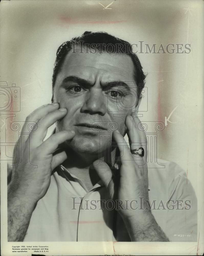 1955 Press Photo Ernest Borgnine stars in &quot;Marty&quot; - mjc35107- Historic Images