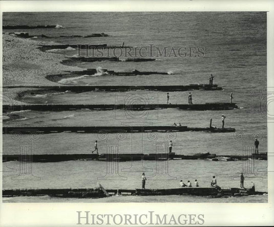 1978, Jetties off Sheridan Park on Milwaukee's South Side - mjc35261 - Historic Images