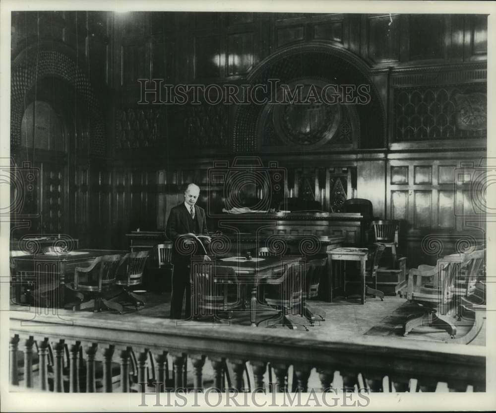 1930, Interior of federal district courtroom in Milwaukee, Wisconsin. - Historic Images
