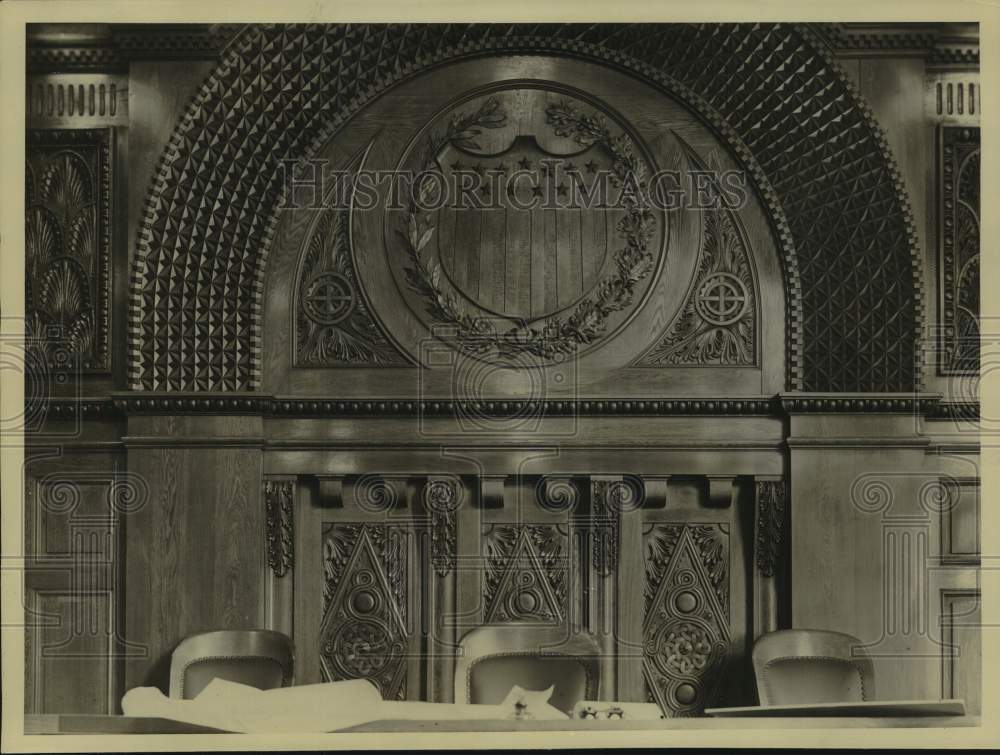 1930 Press Photo United States seal in Federal Courtrooms in Milwaukee - Historic Images