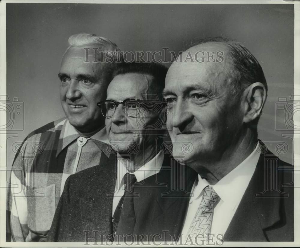 1959 Press Photo Three retired members of Milwaukee Mailers' union No. 23-Historic Images