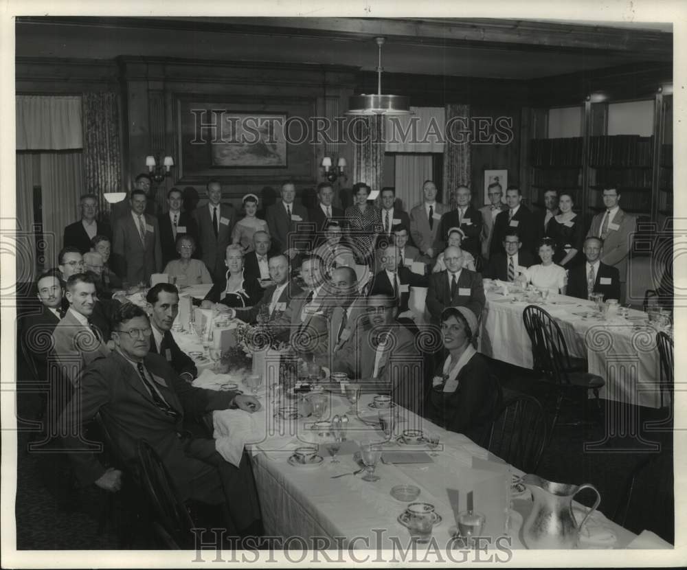 1955 Press Photo The Milwaukee Journal Unit Holders Council Banquet - mjc35647 - Historic Images