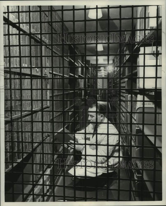 1954, Caged historical section at the United Nations' Geneva library - Historic Images