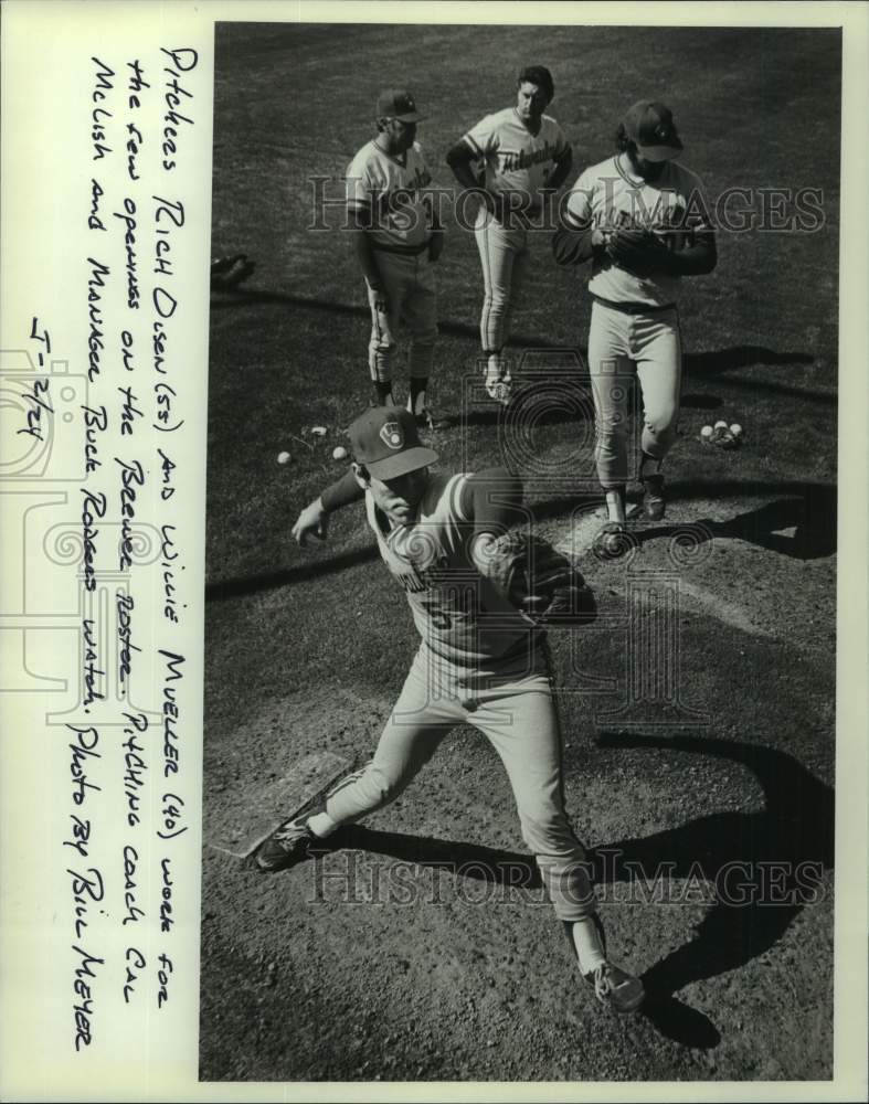 1982 Press Photo Players at Brewer Baseball Spring Training, Arizona - mjc36283 - Historic Images