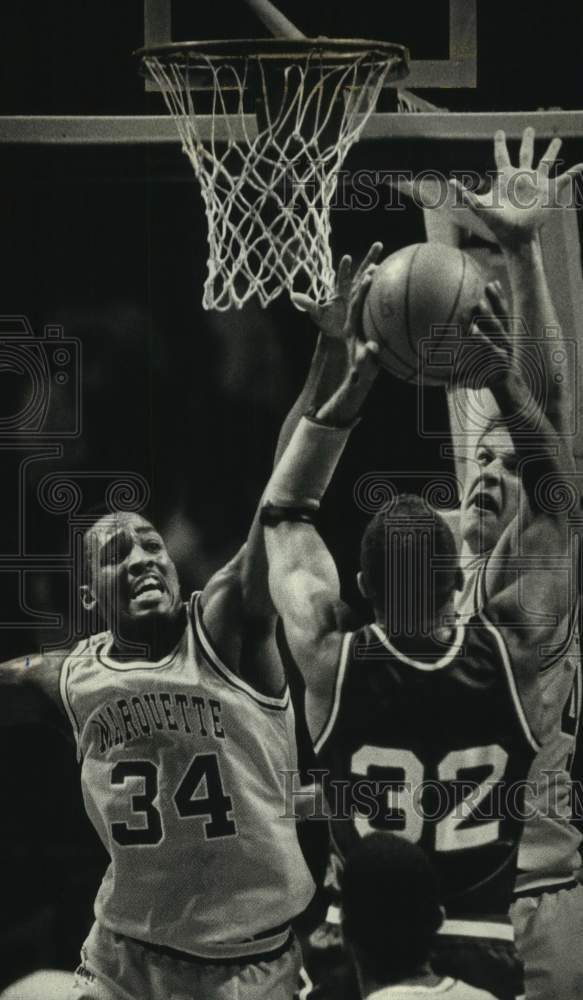 Tony Blockshot 1990 Marquette's Tony Smith Tries to Block Shot from Dayton Player ...