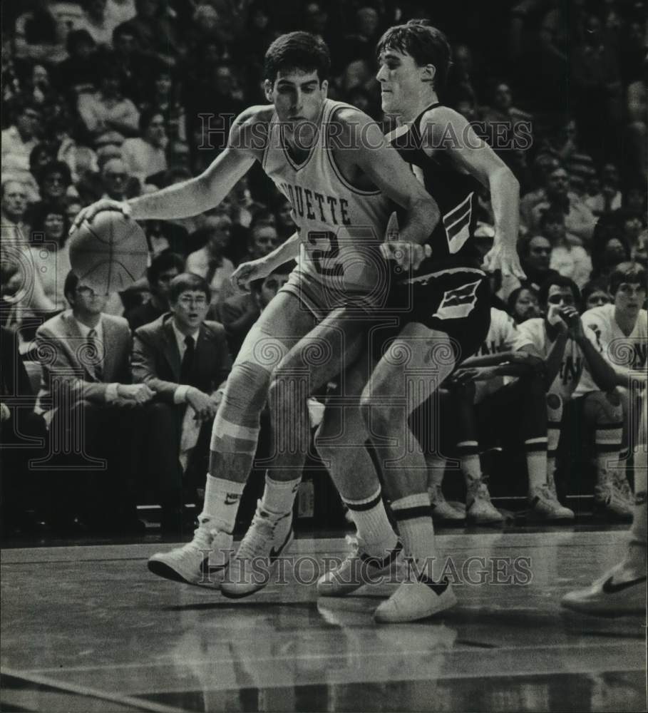 1963 Marquette&#39;s Mar Marotta Tries To Clear Notre Dame&#39;s John Paxson - Historic Images