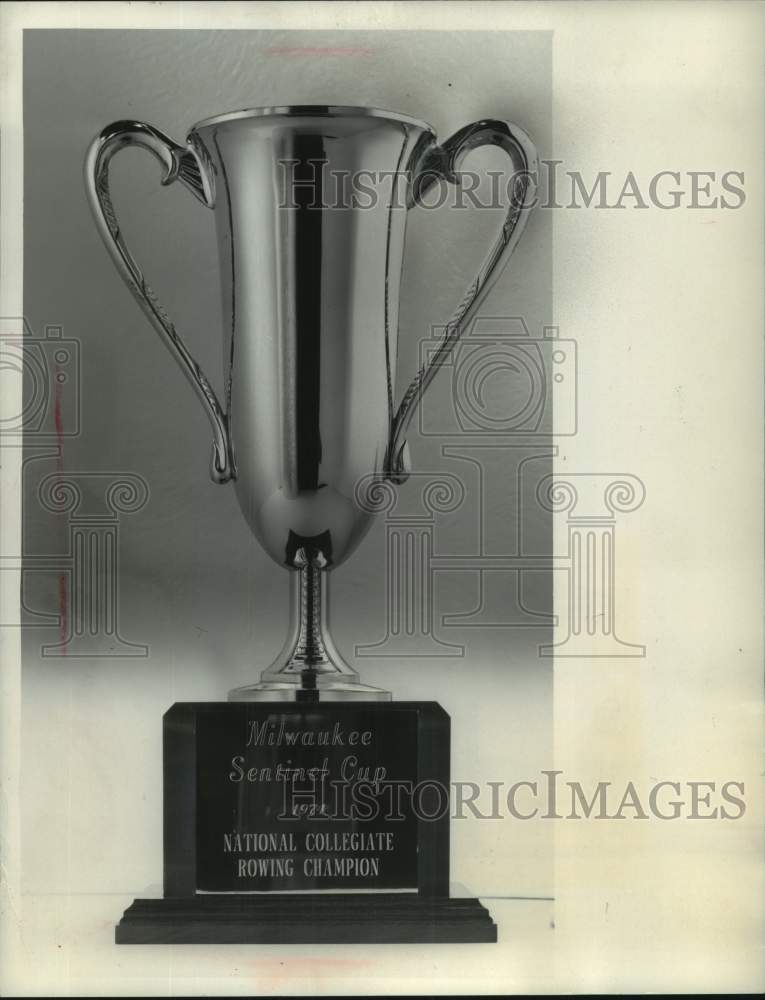 1974 National Collegiate Rowing Champion Milwaukee Sentinel Cup - Historic Images