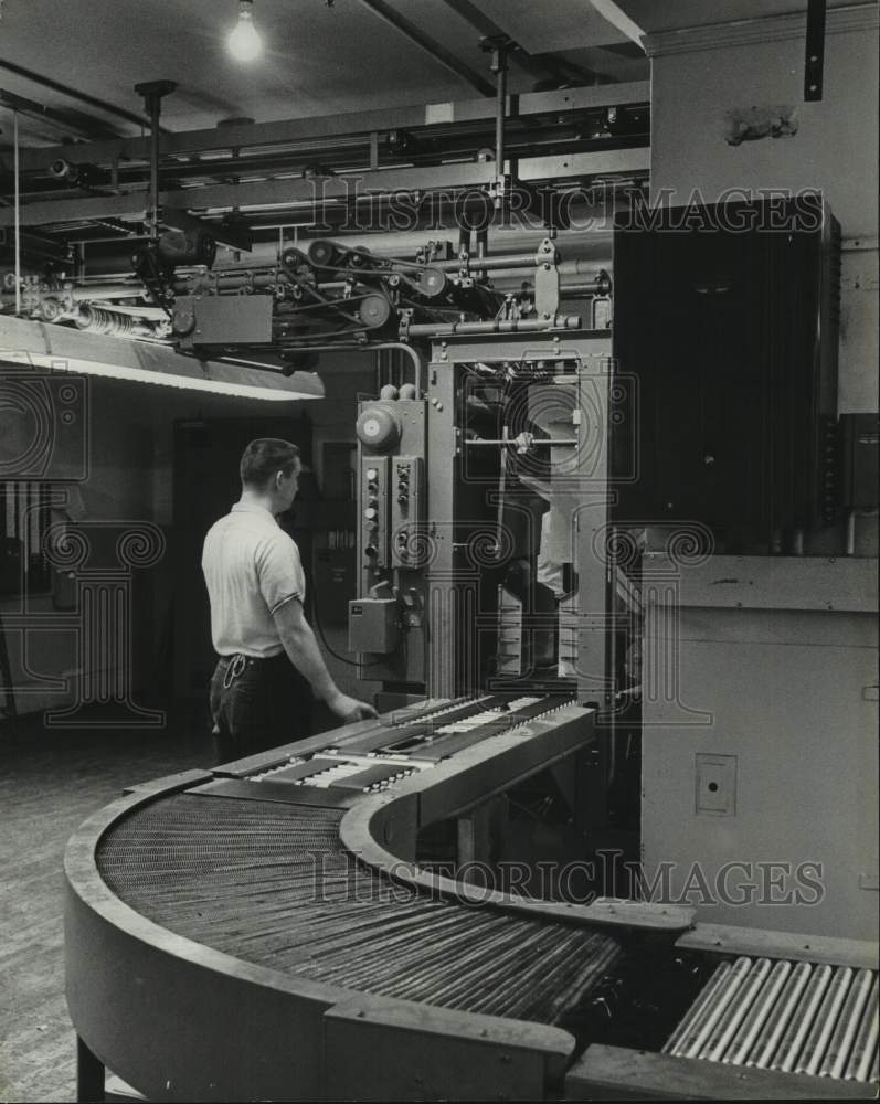 1967 Milwaukee Journal paper&#39;s production engineer, Frank Krzeminski - Historic Images