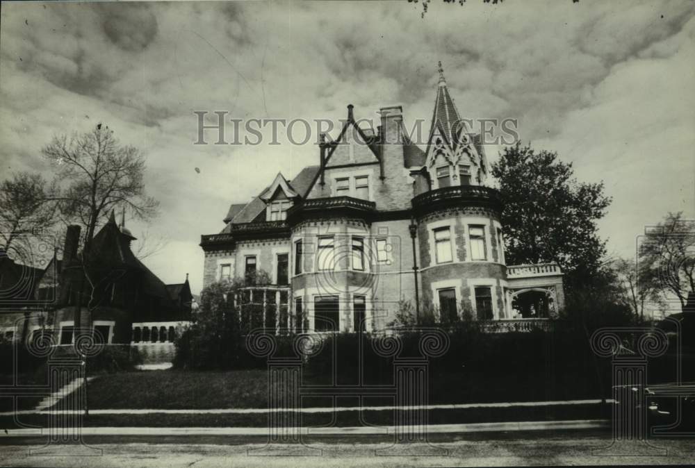 1980 Press Photo Benjamin Goldberg mansion, East Newberry Boulevard, Milwaukee - Historic Images