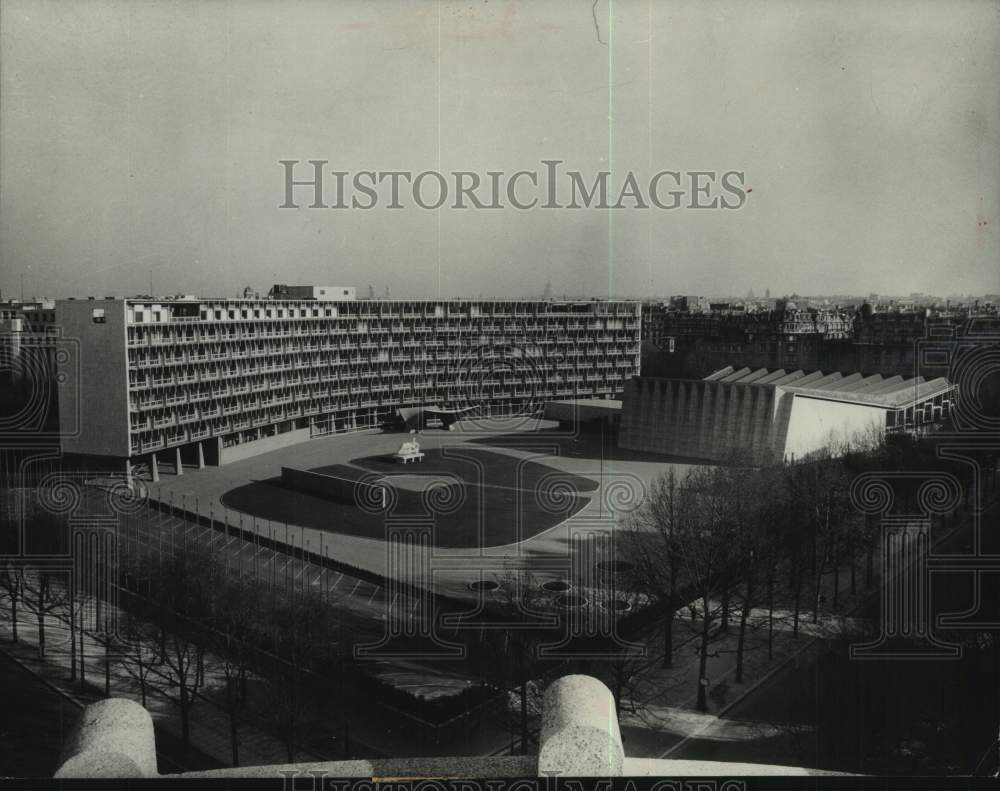 1990 Press Photo United Nations&#39; buildings in Paris - mjc36735 - Historic Images