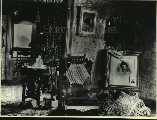 1982 Press Photo Bloomington, Wisconsin-Interior of D. Brown's historical home - Historic Images