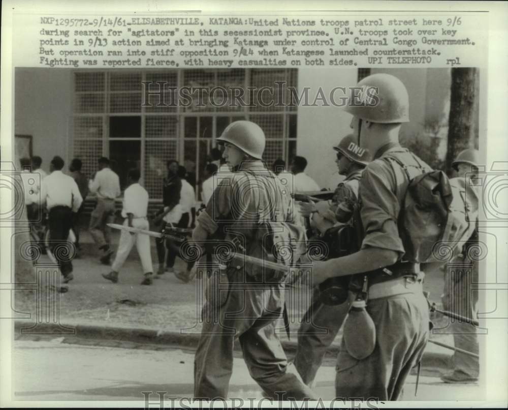 1961, United Nations troops search Elisabethville for agitators - Historic Images