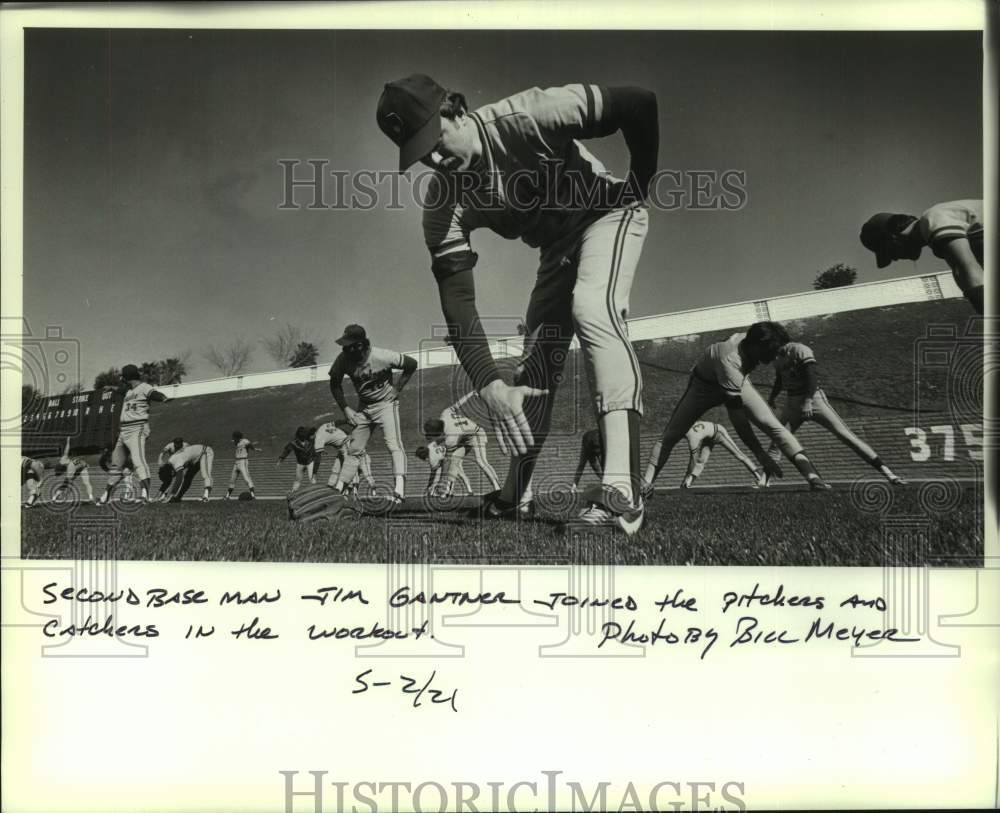 1982 Press Photo Jim Gantner and teammates, Brewer Spring Training, Arizona - Historic Images
