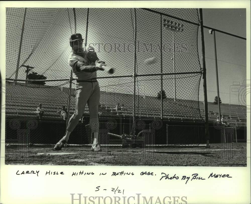 1982 Press Photo Larry Hisle in batting cage, Brewer Spring Training, Arizona - Historic Images