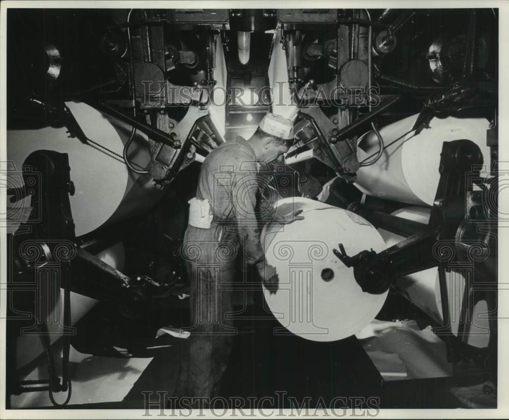 1960, Employee puts paper on press at Milwaukee Journal - mjc37165 - Historic Images