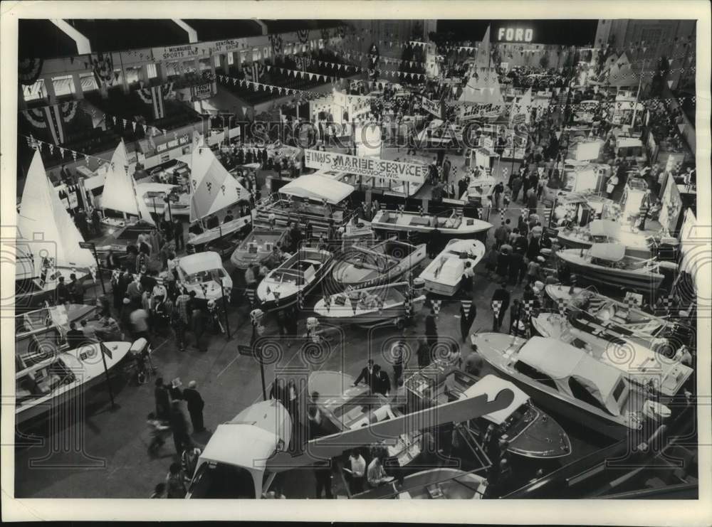 1965, All stuff boating at the Milwaukee Sentinel Sports Show - Historic Images