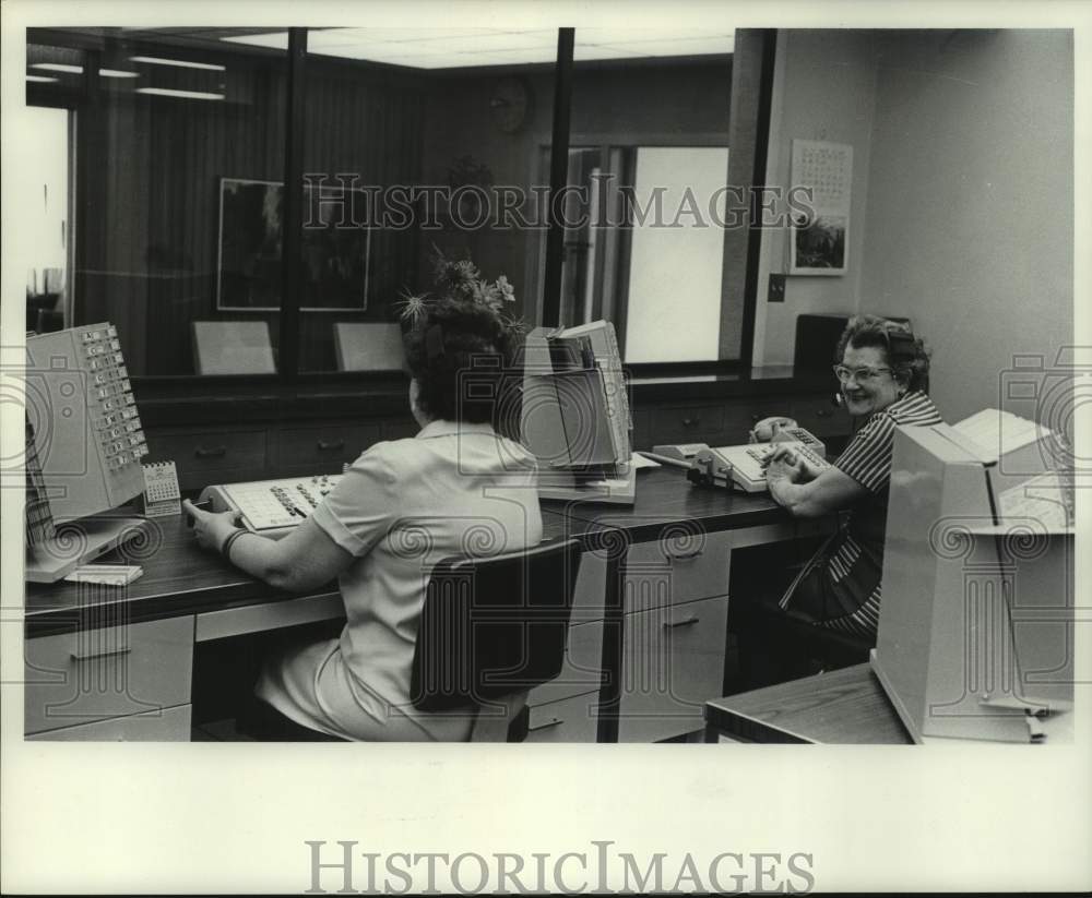 1972 Milwaukee Journal Phone Department - Historic Images