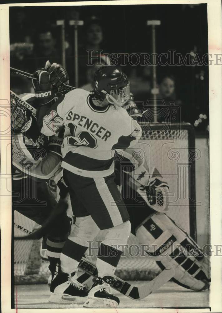 1993 Press Photo University of Wisconsin vs. Northern Michigan's hockey game. - Historic Images