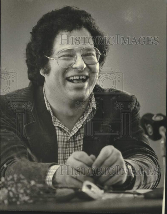 1982 Press Photo Violinist Itzhak Perlman in Milwaukee - mjc37831 - Historic Images