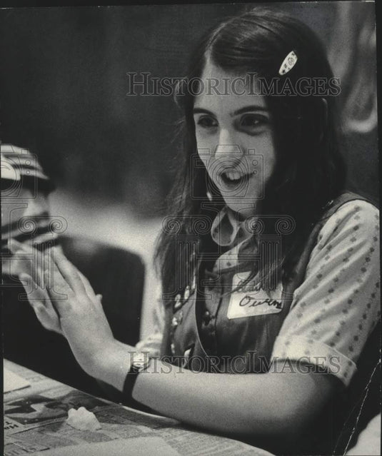 1978 Press Photo Milwaukee Girl Scout Claire Owen makes sugar mice out of dough - Historic Images