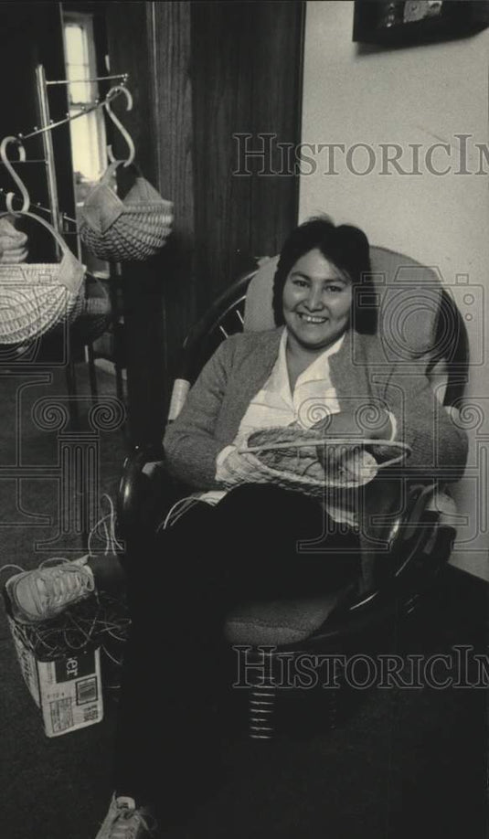 1984 Press Photo Colleen Wagner with some of her baskets. - mjc38004 - Historic Images