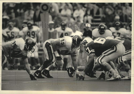 1992 Press Photo Northern Illinois' Rob Wagner returns to battle Wisconsin - Historic Images