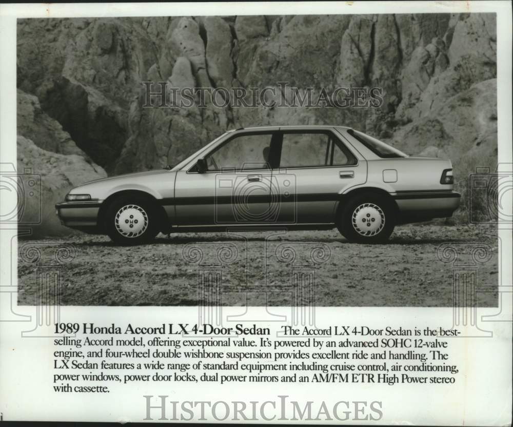 1989 Press Photo 1989 Honda Accord LX 4-Door Sedan - mjc38575 - Historic Images