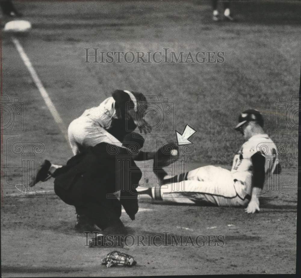 1960 Press Photo Milwaukee Braves' Baseball Game - mjc38699 - Historic Images