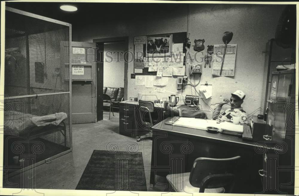 1984 Press Photo The Menominee Tribal Jail - mjc38821 - Historic Images