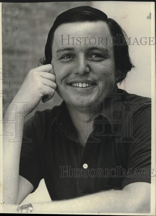 1977 Press Photo Former Child Actor Jerry Mathers in Los Angeles - mjc39168 - Historic Images