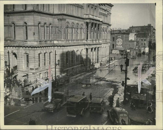 1937, Ohio River floodwaters began to recede in Louisville, Kentucky - Historic Images