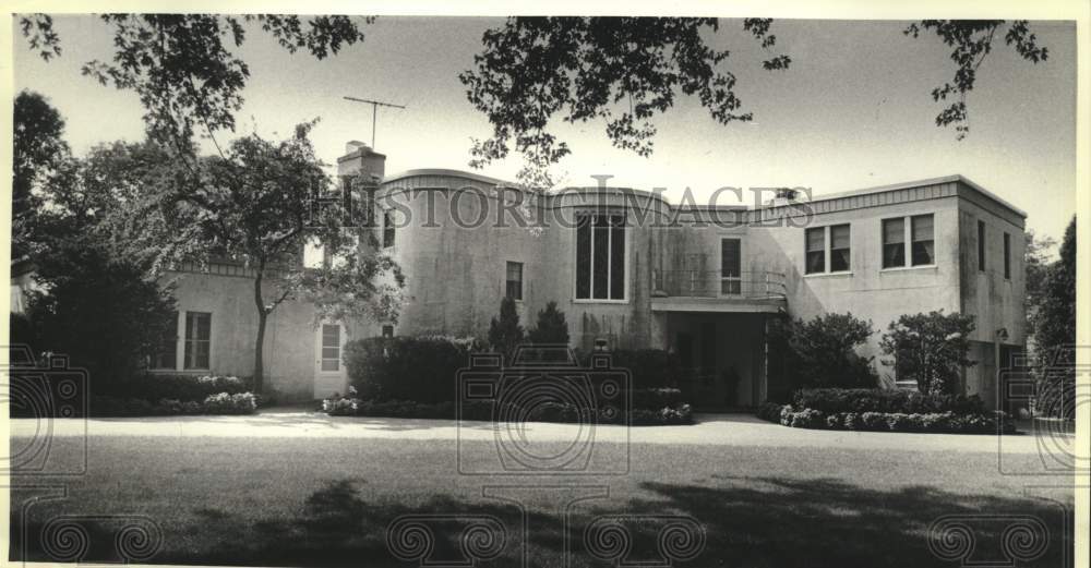 1981 Press Photo Brooks Stevens home designated a Milwaukee County landmark - Historic Images