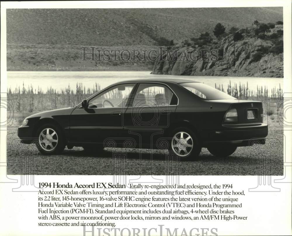 1993 Press Photo 1994 Honda Accord EX Sedan - mjc40061 - Historic Images