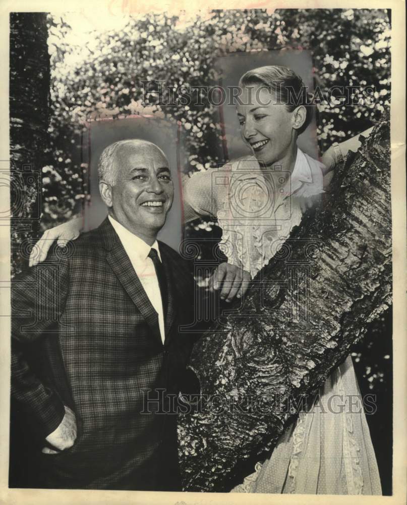1961 Press Photo TV Host Allen Funt with his wife, Evelyn - Historic Images