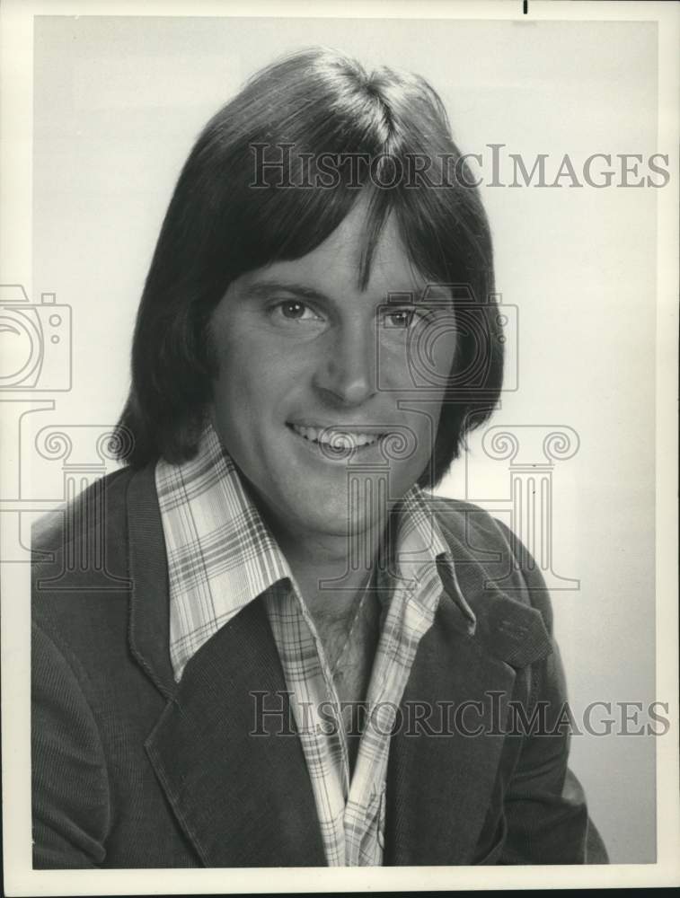 1979 Press Photo Bruce Jenner co-host on "America Alive!" on NBC - TV. - Historic Images