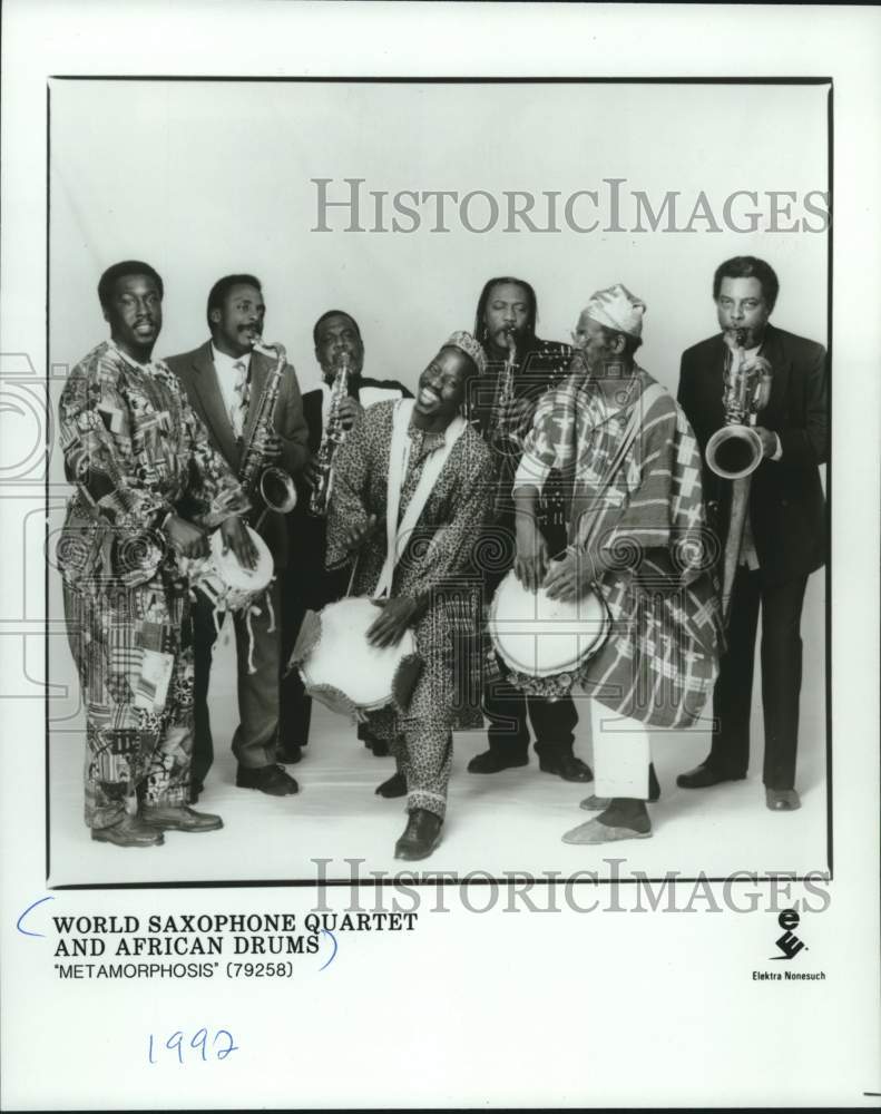 1992 Press Photo World Saxophone Quartet and African Drums music group. - Historic Images