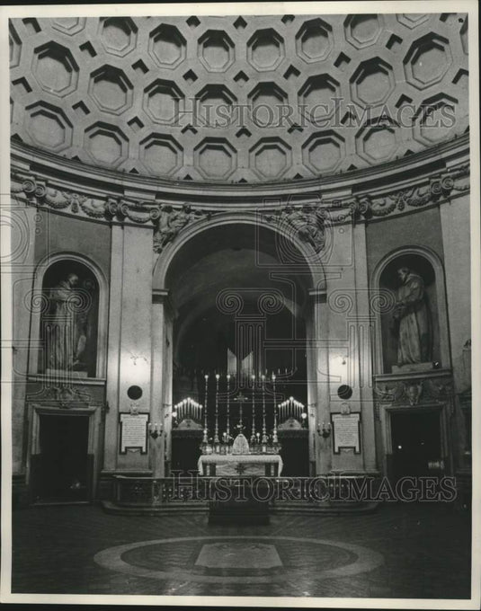 1961, St. Peter's Basilica in Vatican City, Rome, Italy - mjc40625 - Historic Images