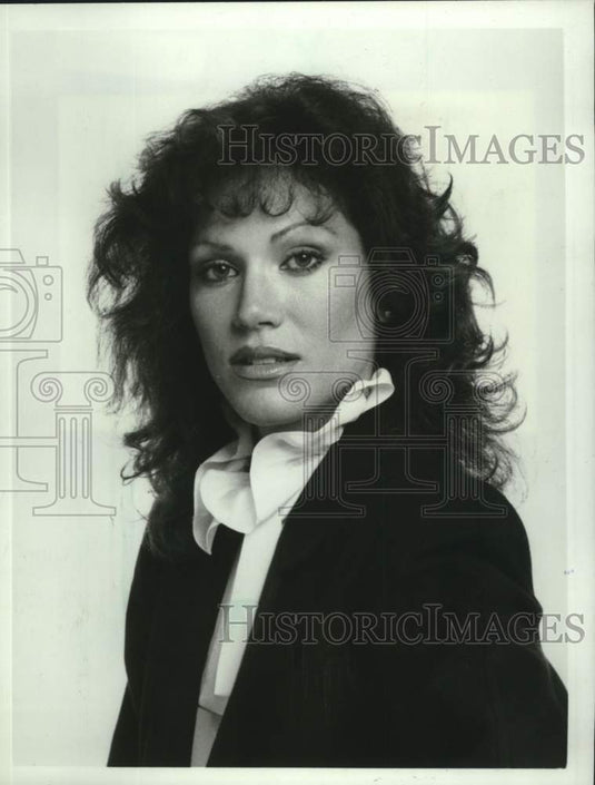 1982 Press Photo Pamela Hensley stars in "Matt Houston," on ABC-TV. - mjc40770 - Historic Images